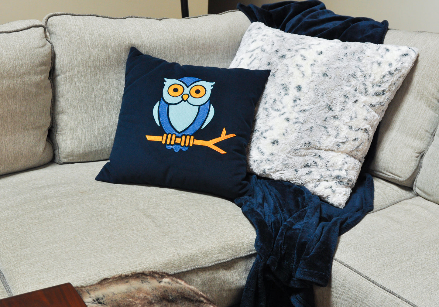 Wise Owl Decorative Pillow Cover