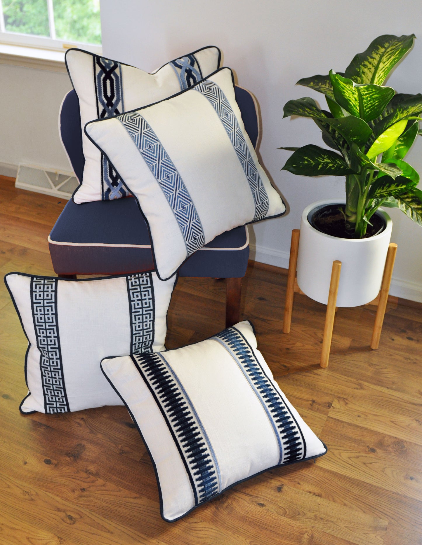 Linen Pillow Cover in Ivory White with Raised Velvet Navy Trim