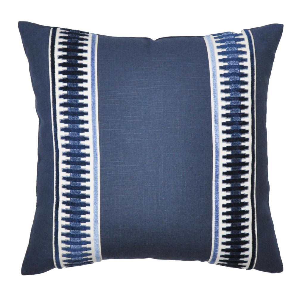 http://onehappypillow.com/cdn/shop/products/DSC_0483_1024x1024.jpg?v=1536089677